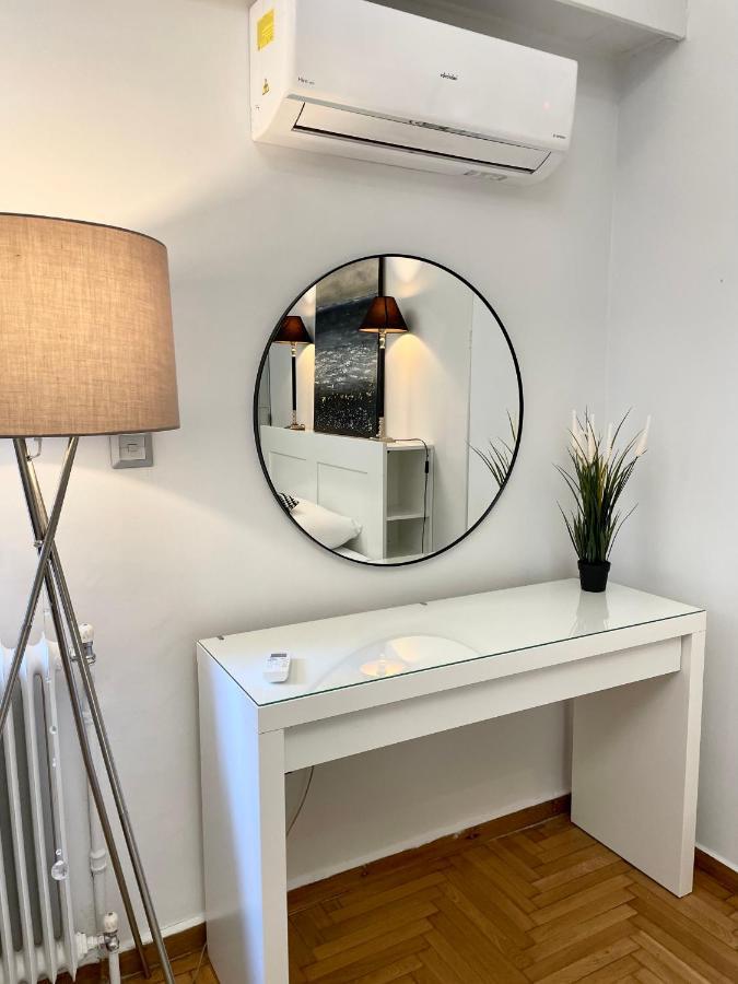 Lycabettus Luxury Cave Greendom Apartment
